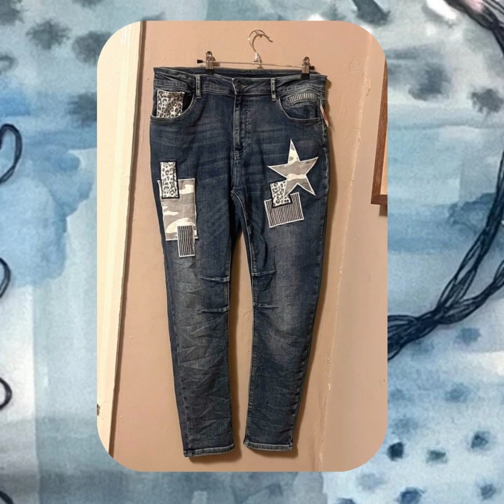 NWTπ Embroidered Abstract Patchwork Denim Jeans β Star Leopard Striped Camo